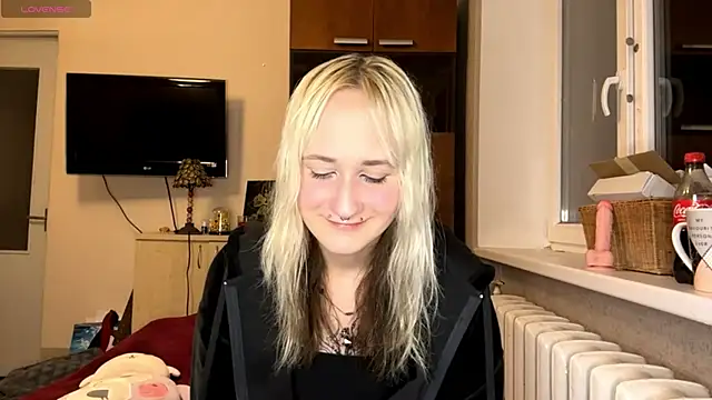 Ulemonala Cute online show from 11/21/25, 06:40