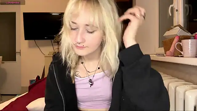 Ulemonala Cute online show from 12/16/25, 06:56