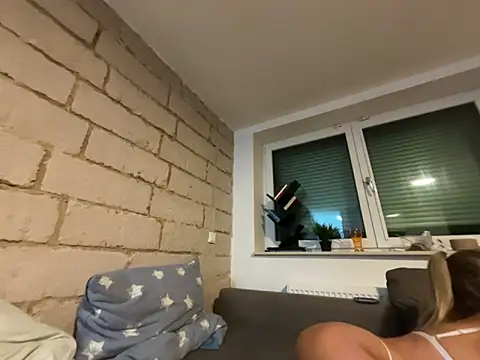 Snapshot of goddesemiiyy chatting on 02/08/26, 05:32 goddesemiiyy online show from 02/08/26, 05:32