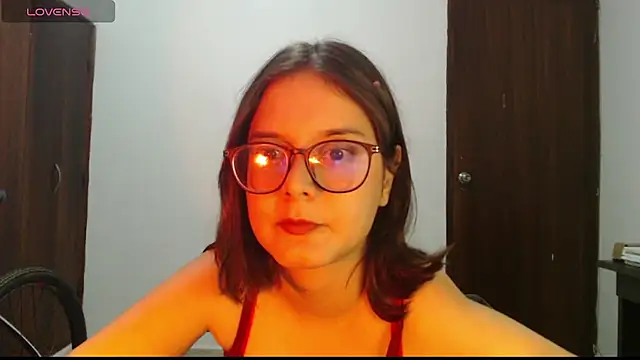 CarlaLorez online show from 10/15/25, 10:18