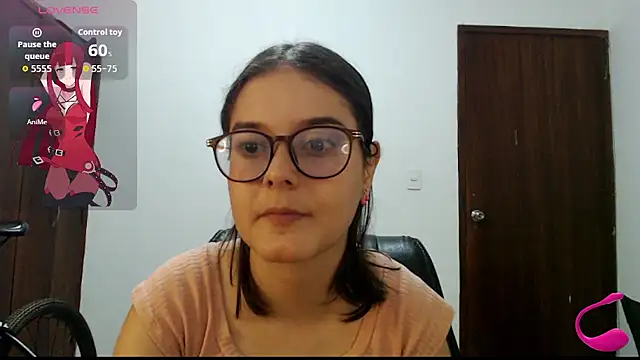 CarlaLorez online show from 10/20/25, 03:01