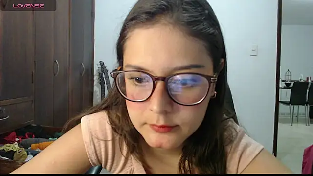 CarlaLorez online show from 03/17/26, 01:08