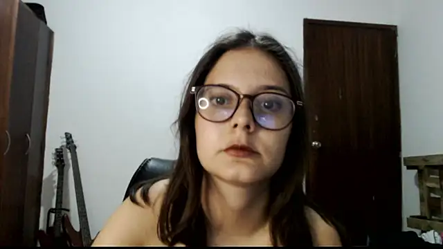 CarlaLorez online show from 03/02/26, 04:02