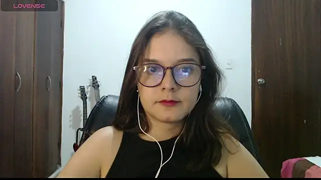 CarlaLorez online show from 04/03/26, 04:41