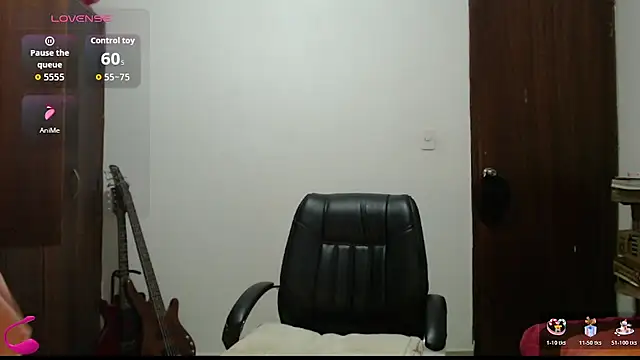 CarlaLorez online show from 06/03/26, 01:39