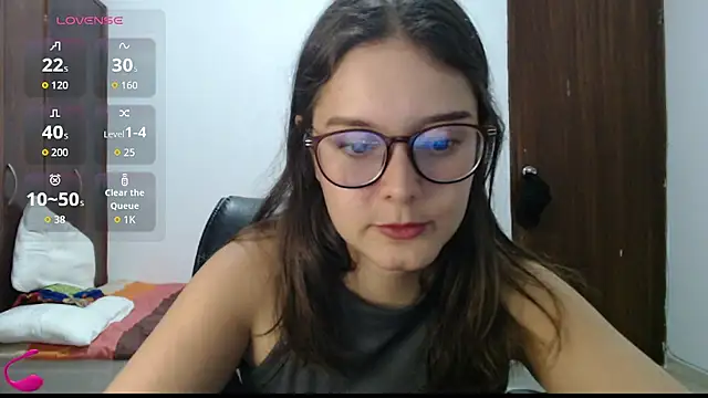 CarlaLorez online show from 06/21/26, 07:08