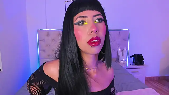 Nina fox 0691 online show from 04/05/26, 01:40