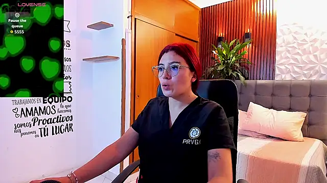 allison mc online show from 12/18/25, 04:06