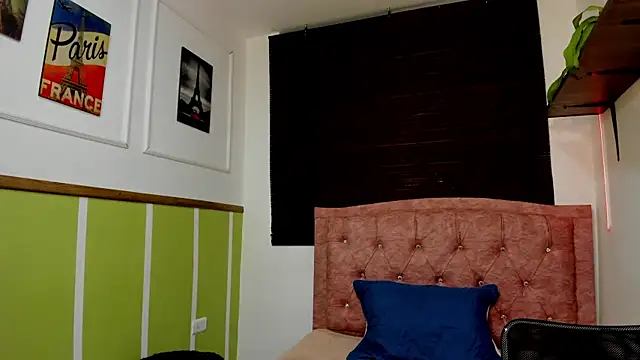 allison mc online show from 04/18/26, 04:04