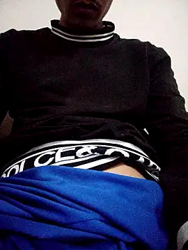 latarak321 online show from 12/14/25, 10:15