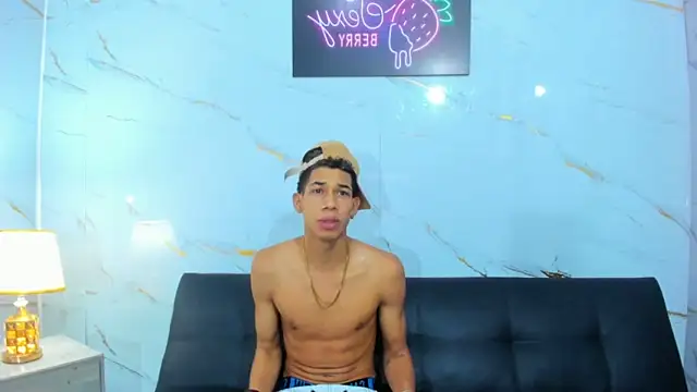 Little nicoll online show from 03/10/26, 01:42