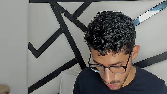 ALANVILLA LOBO online show from 10/14/25, 07:58
