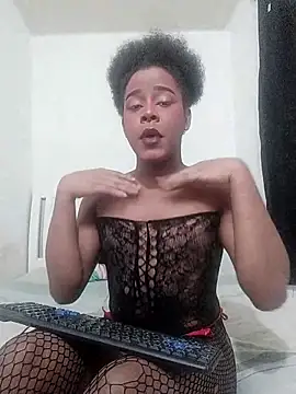 Nelsareth online show from 04/07/26, 06:59