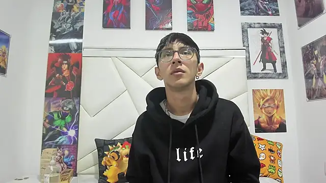 TWINK JOSS online show from 10/15/25, 07:33