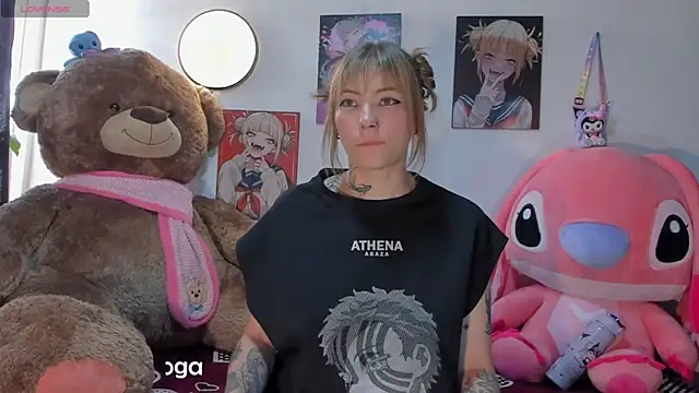 Snapshot of Himiiko_toga chatting on 02/08/26, 01:31 Himiiko toga online show from 02/08/26, 01:31