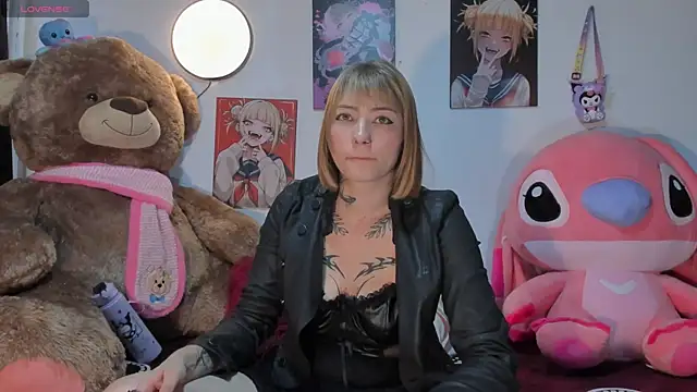 Himiiko toga online show from 02/05/26, 10:49