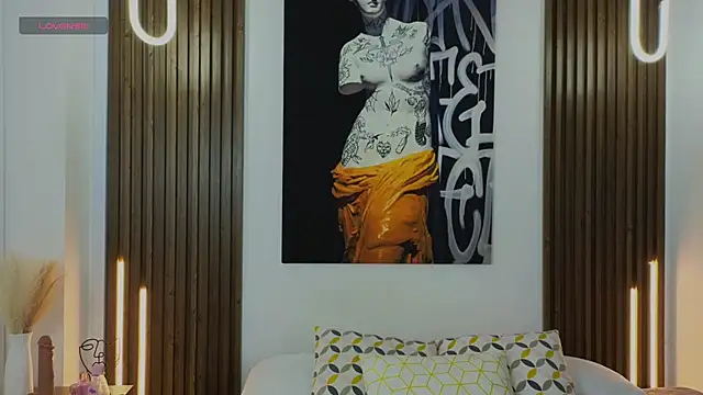 Kitty Bombon online show from 11/22/25, 08:40