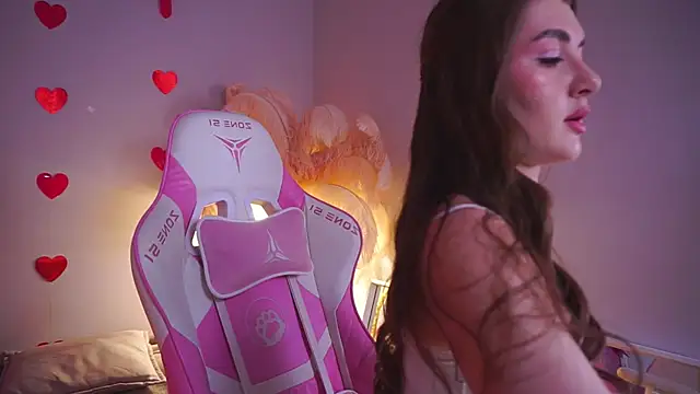 LureOfEva online show from 02/15/26, 08:52