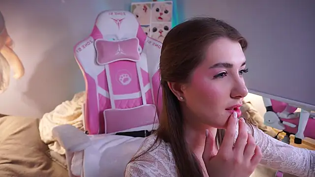 LureOfEva online show from 03/06/26, 08:48