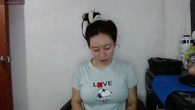 Damara Rolands- online show from 11/05/25, 06:22