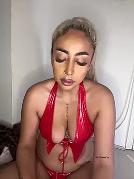 Snapshot of zara_bellexx chatting on 01/31/26, 08:18 zara bellexx online show from 01/31/26, 08:18