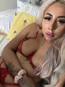 Snapshot of zara_bellexx chatting on 02/28/26, 04:34 zara bellexx online show from 02/28/26, 04:34