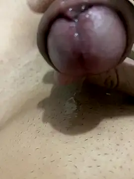 leiteiro2002 online show from 12/14/25, 11:38