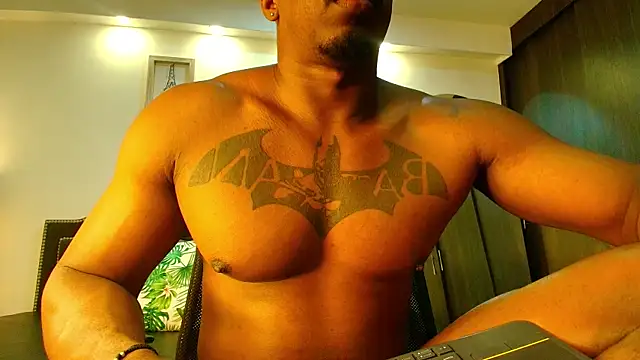 Snapshot of DenzelRios chatting on 02/08/26, 07:00 DenzelRios online show from 02/08/26, 07:00