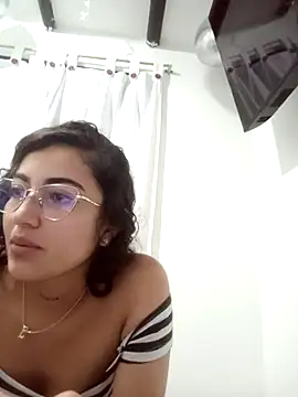 Camila-marinn online show from 10/19/25, 12:24