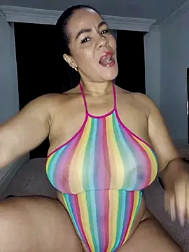 karla-bruni online show from 04/13/26, 10:08