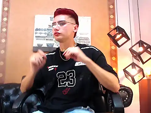 Snapshot of Alex_Millerss chatting on 11/20/25, 10:31 Alex Millerss online show from 11/20/25, 10:31