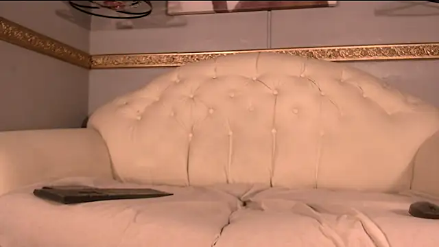 Snapshot of Alex_Millerss chatting on 11/25/25, 12:11 Alex Millerss online show from 11/25/25, 12:11