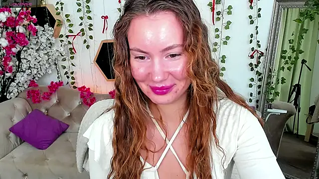  BellaClark online show from 03/28/26, 08:21