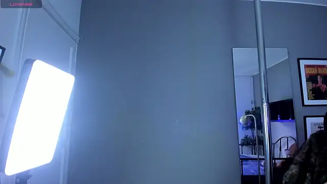 Bayonetta doll online show from 01/13/26, 12:53