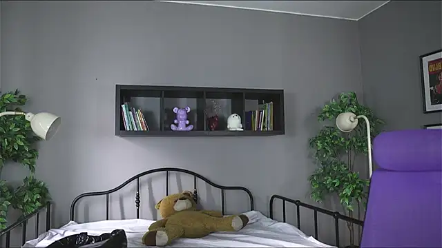 Bayonetta doll online show from 12/04/25, 12:37