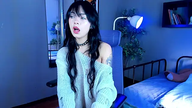 Bayonetta doll online show from 01/07/26, 12:54