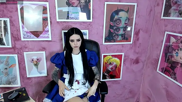 Bayonetta doll online show from 10/28/25, 04:28