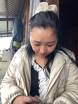 miemie-xx online show from 11/22/25, 01:26