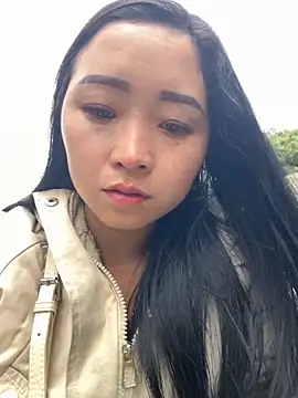 miemie-xx online show from 10/27/25, 03:07