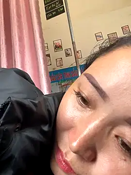 miemie-xx online show from 11/04/25, 07:23