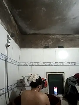 miemie-xx online show from 10/21/25, 12:26