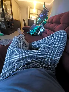 Merlin2310 online show from 12/02/25, 05:36