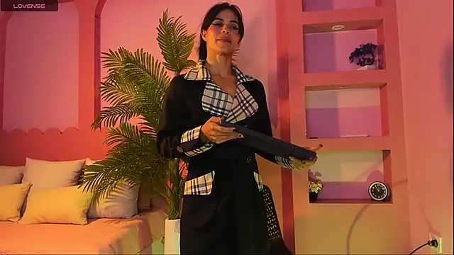 Elena Kink online show from 05/13/26, 07:32
