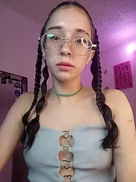 Brugmansia  online show from 02/26/26, 04:12