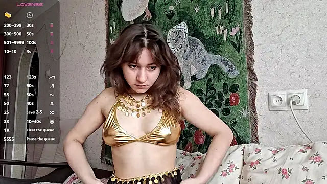 MiaLovelyOne online show from 04/04/26, 07:26