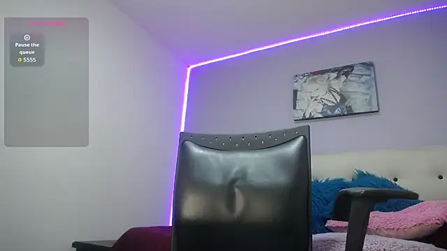 soffycarter1 online show from 05/20/26, 12:40