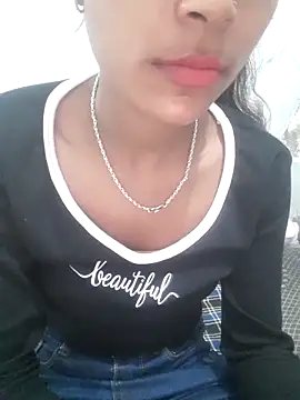 Snapshot of Mahi677 chatting on 02/02/26, 04:22 Mahi677 online show from 02/02/26, 04:22