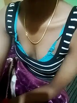 Mahi677 online show from 12/05/25, 05:50