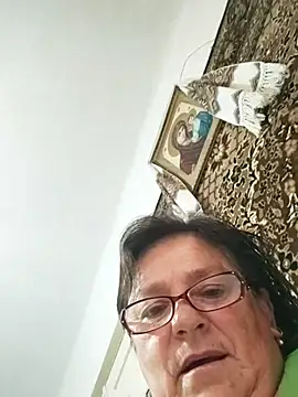Snapshot of MilaCold5443 chatting on 06/17/26, 04:23 MilaCold5443 online show from 06/17/26, 04:23