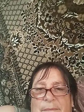 Snapshot of MilaCold5443 chatting on 06/03/26, 02:33 MilaCold5443 online show from 06/03/26, 02:33